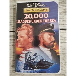 Walt Disney 20,000 Leagues Under the Sea VHS Tape w/Clamshell